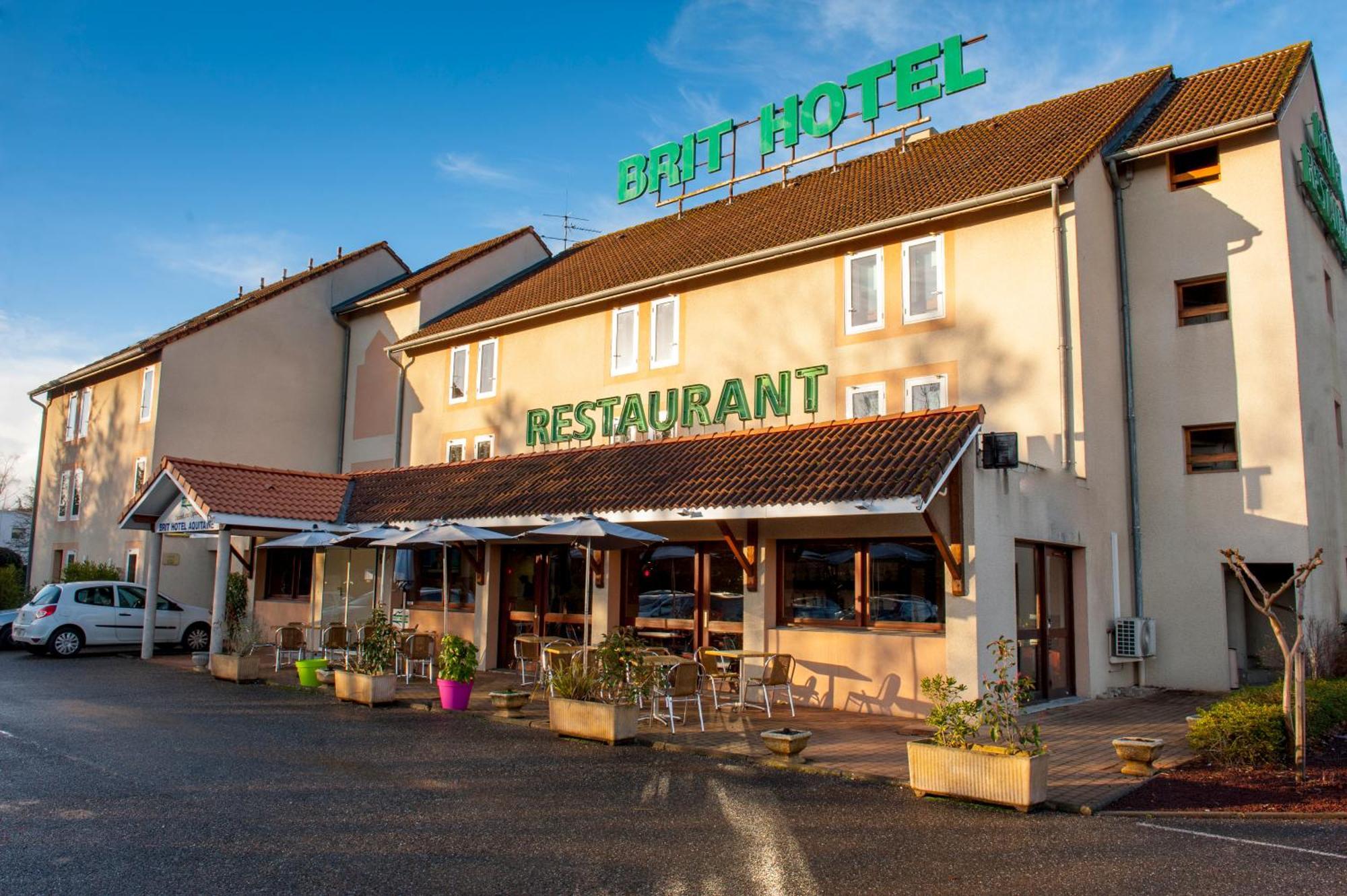 Brit Hotel Agen - L'Aquitaine Le Passage  Exterior photo